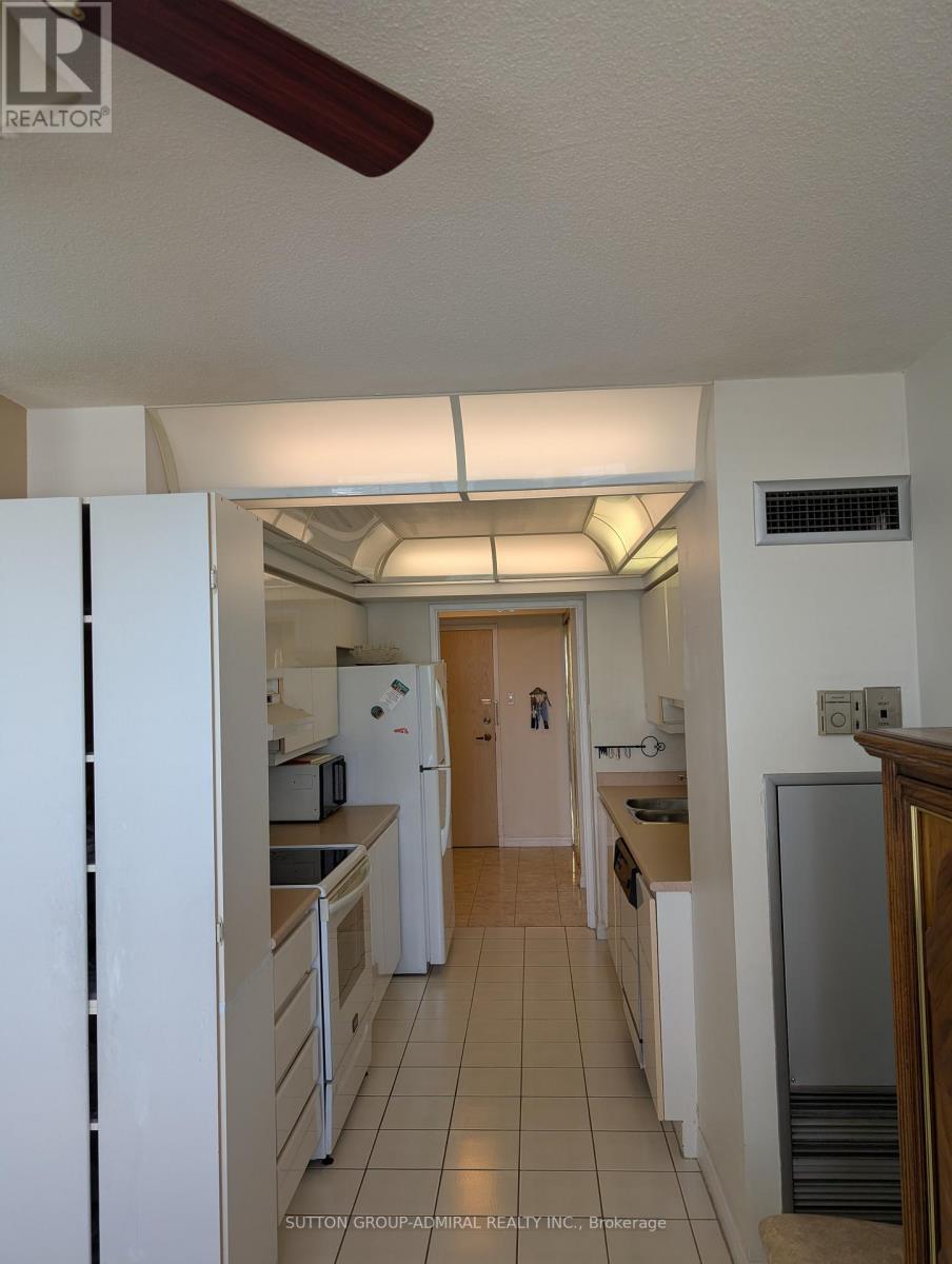 616 - 7 Townsgate Drive, Vaughan, Ontario  L4J 7Z9 - Photo 4 - N13433784