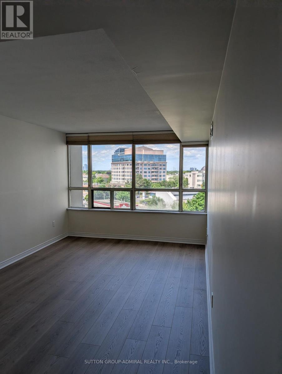 616 - 7 Townsgate Drive, Vaughan, Ontario  L4J 7Z9 - Photo 6 - N13433784