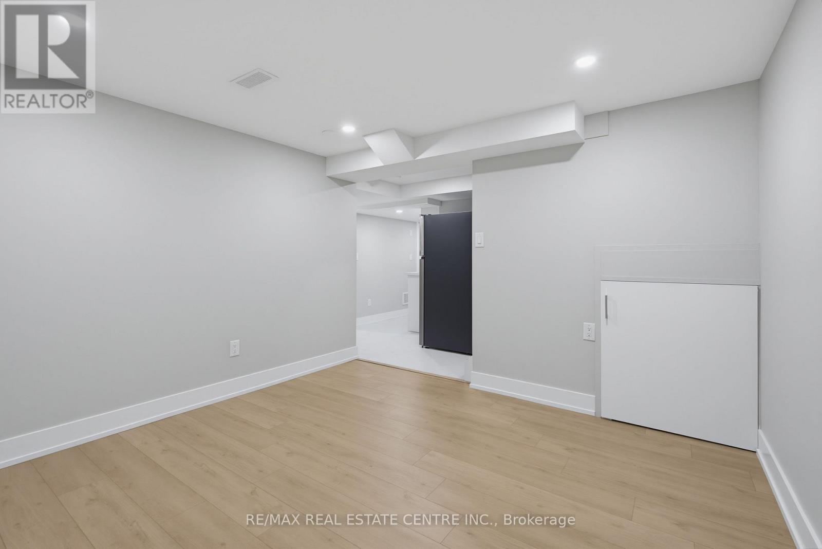7 Great Oak Court, Brampton, Ontario  L6S 2J9 - Photo 24 - W13438918