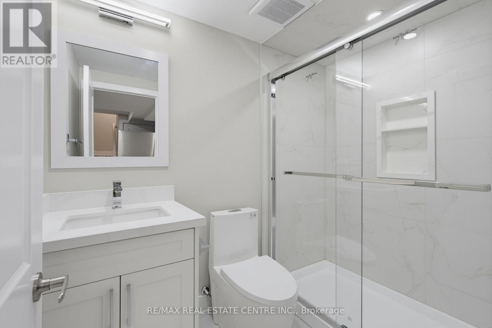 7 Great Oak Court, Brampton, Ontario  L6S 2J9 - Photo 28 - W13438918