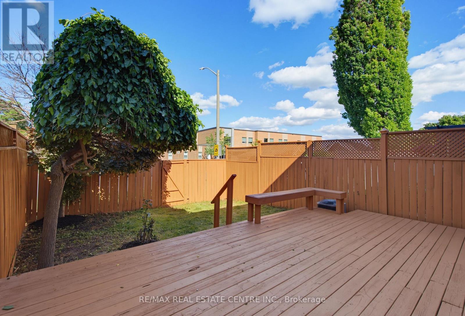 7 Great Oak Court, Brampton, Ontario  L6S 2J9 - Photo 29 - W13438918