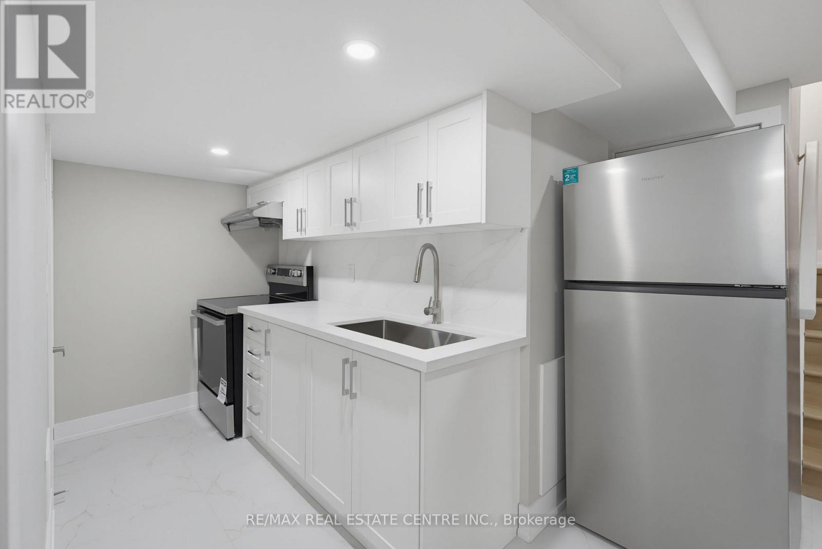 7 Great Oak Court, Brampton, Ontario  L6S 2J9 - Photo 27 - W13438918