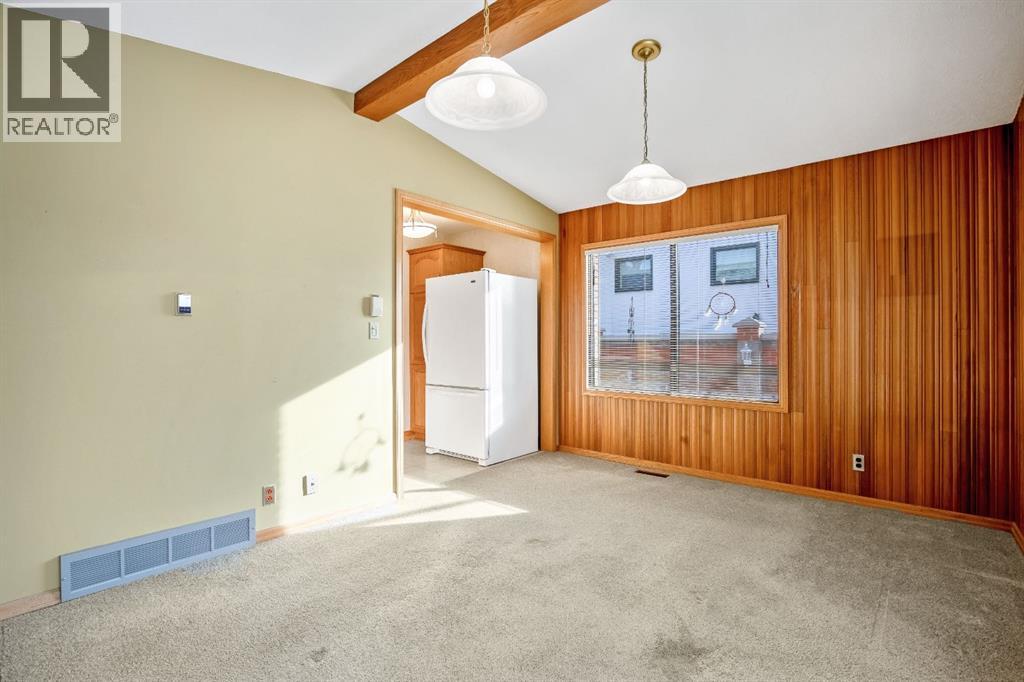 47 Montrose Crescent Ne, Calgary, Alberta  T3E 5P3 - Photo 16 - A2318378