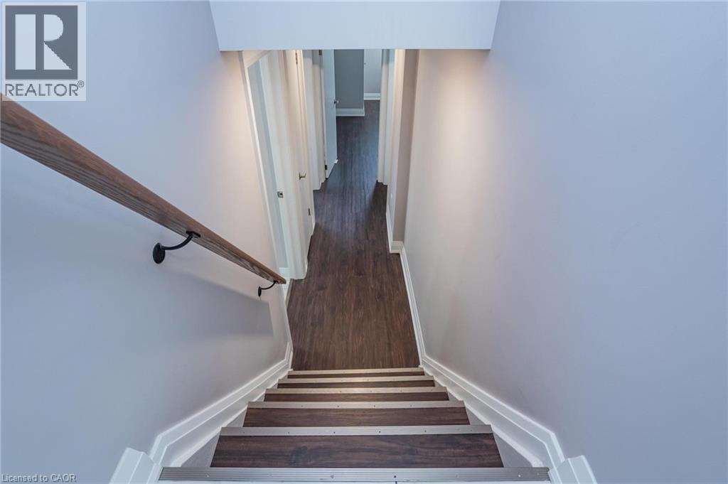 208 Giltspur Drive, Toronto, Ontario  M3L 1N5 - Photo 11 - 40839305