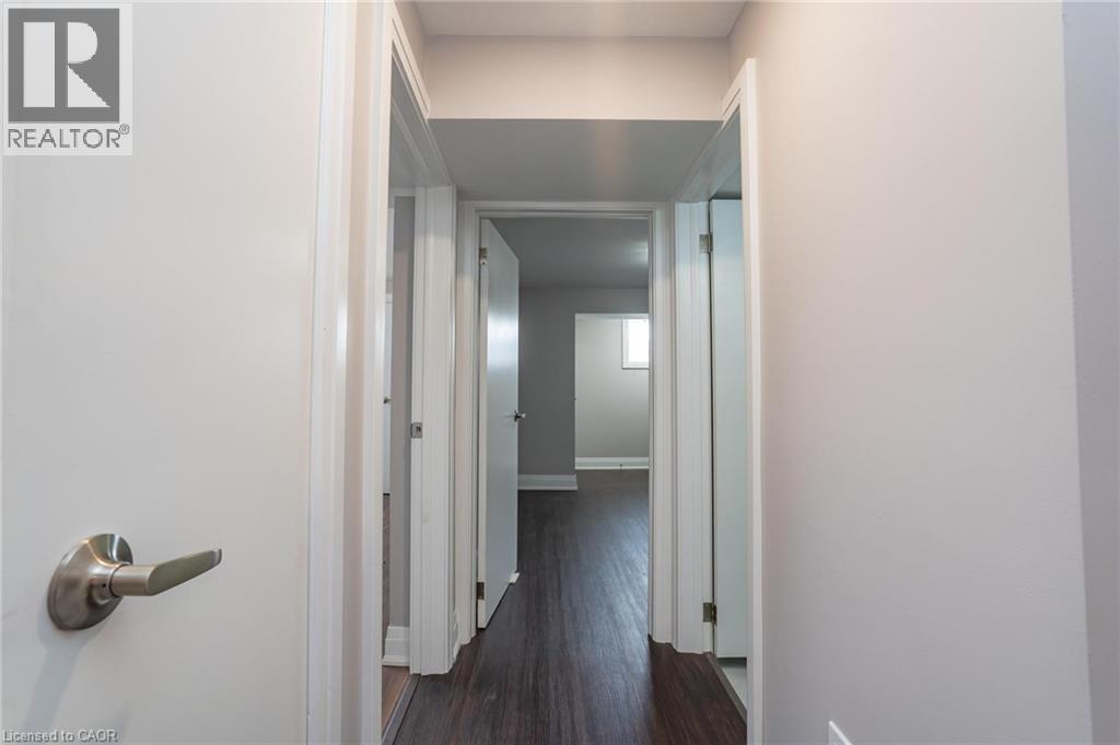 208 Giltspur Drive, Toronto, Ontario  M3L 1N5 - Photo 13 - 40839305