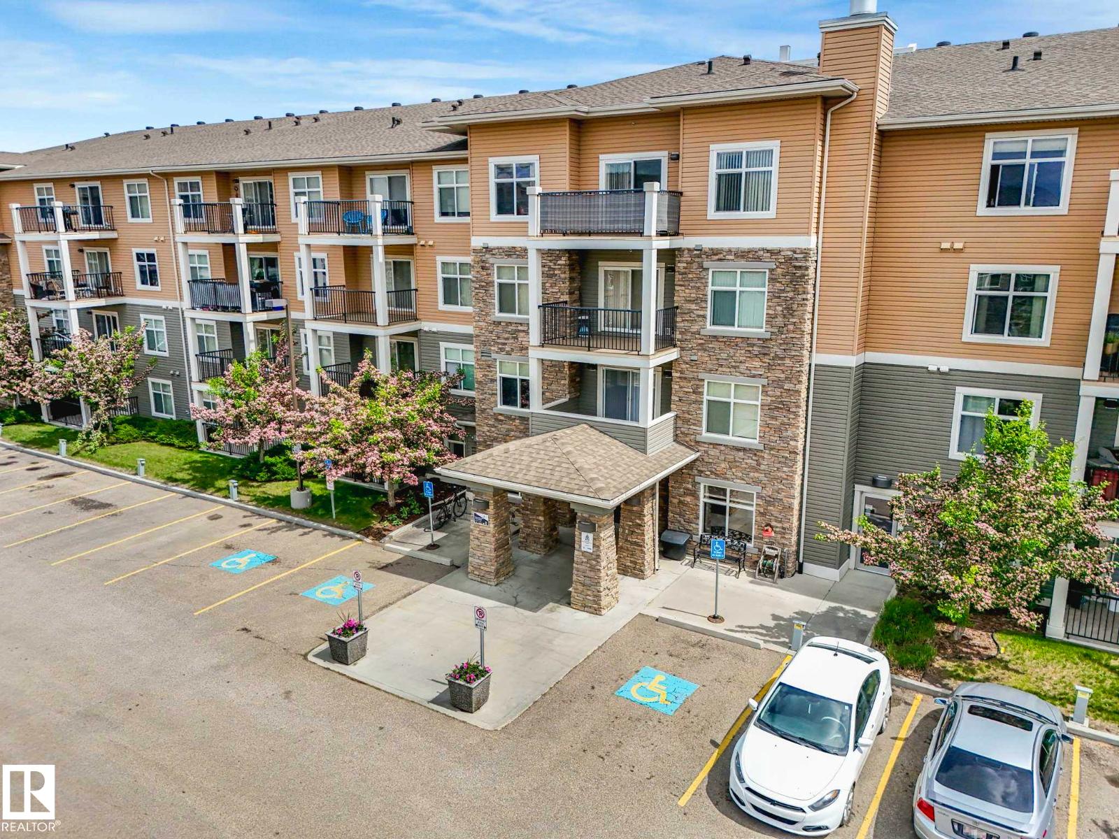 #117 6070 Schonsee Wy NW, Edmonton, Alberta  T5Z 0G8 - Photo 2 - E4493649