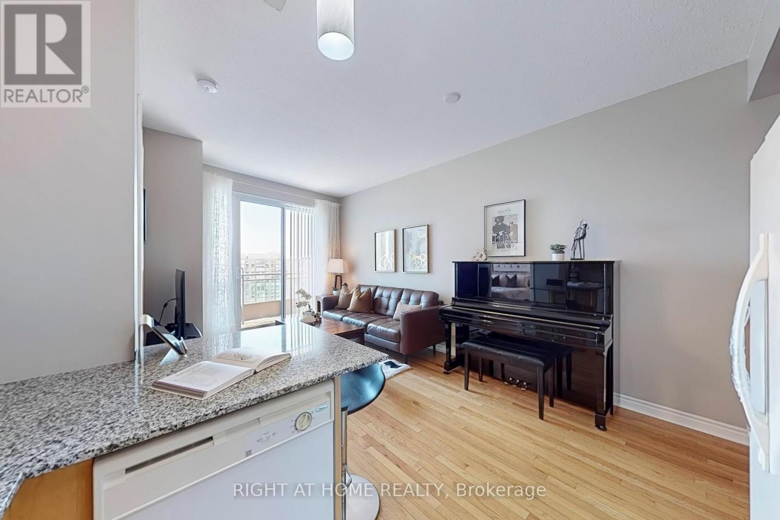 1612 - 60 Byng Avenue, Toronto, Ontario M2N 4K3 - Photo 14 - C13441928