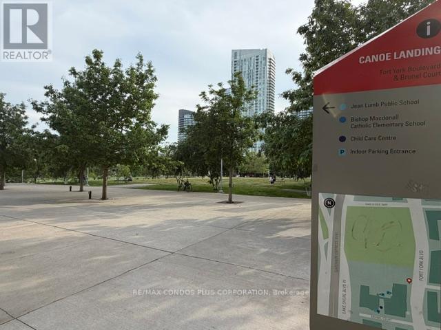 1702 - 10 Capreol Court, Toronto, Ontario  M5V 4B3 - Photo 35 - C13441464