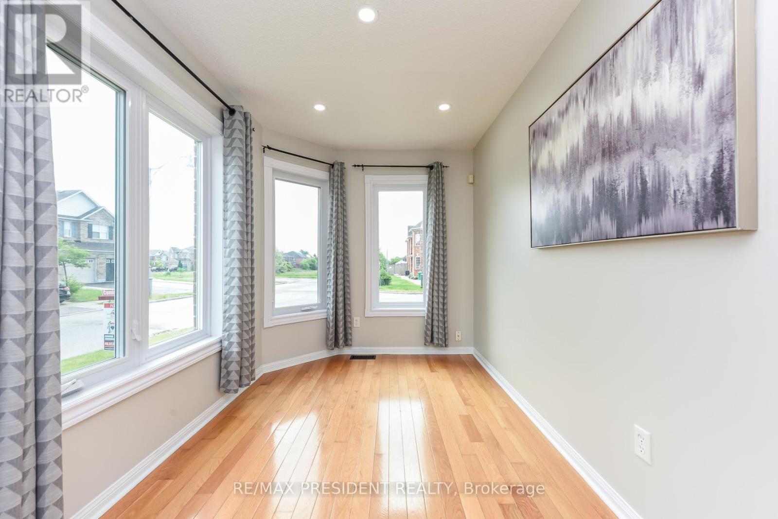 26 Levida Street, Brampton, Ontario  L6P 2Y8 - Photo 9 - W13441462