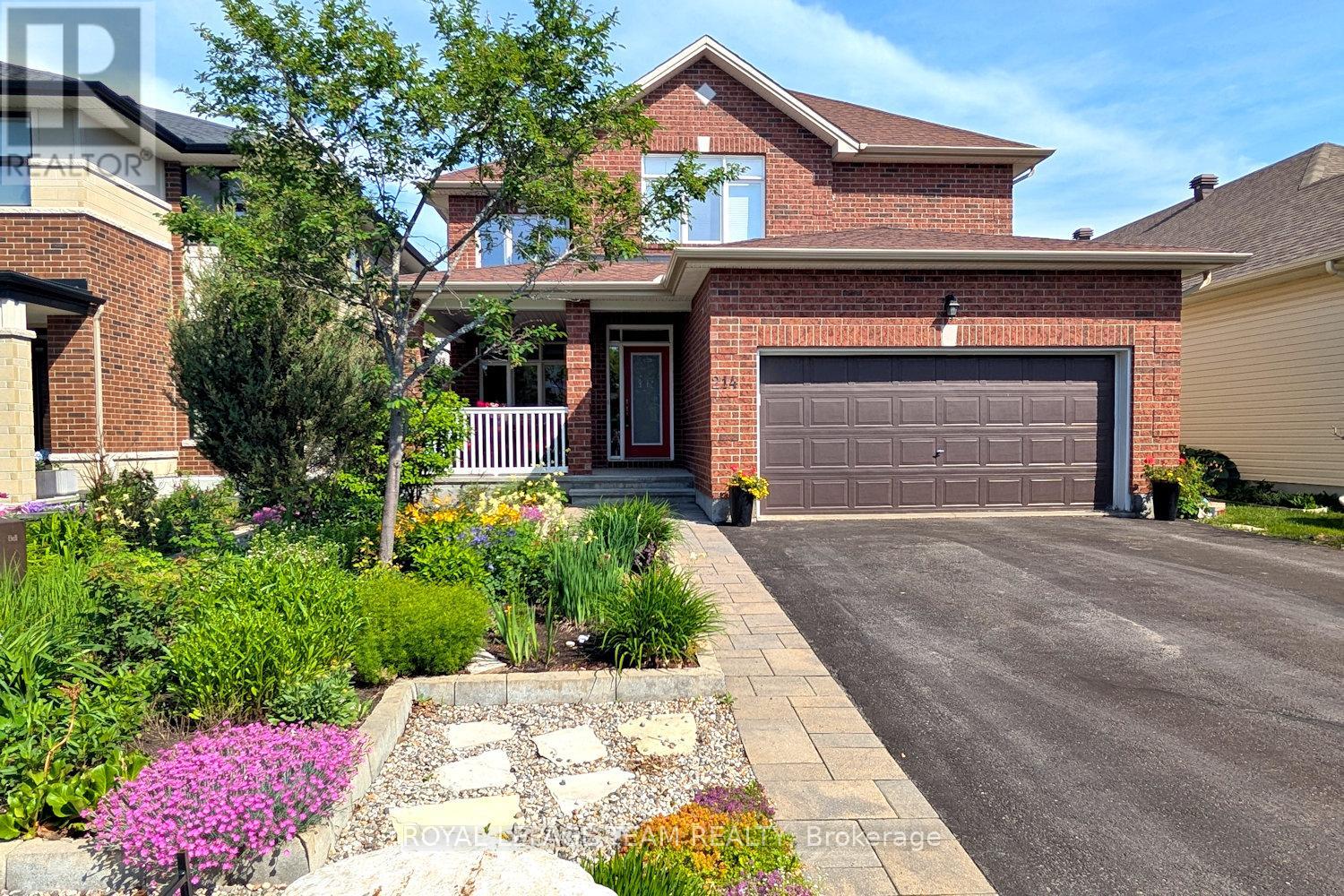 214 DAVY STREET, Ottawa, Ontario