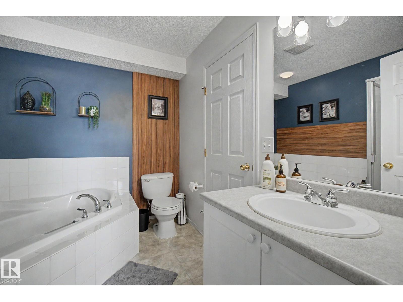 1622 Tompkins Wd NW, Edmonton, Alberta  T6R 2Y5 - Photo 21 - E4493651
