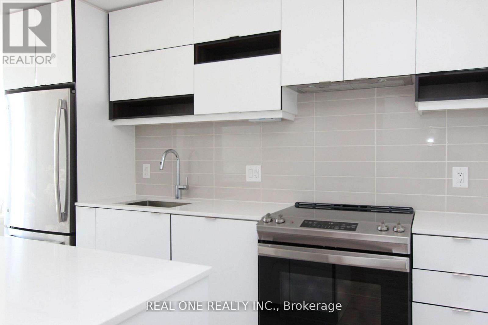 3809 - 4065 Confederation Parkway, Mississauga, Ontario L5B 0L4 - Photo 4 - W13441930