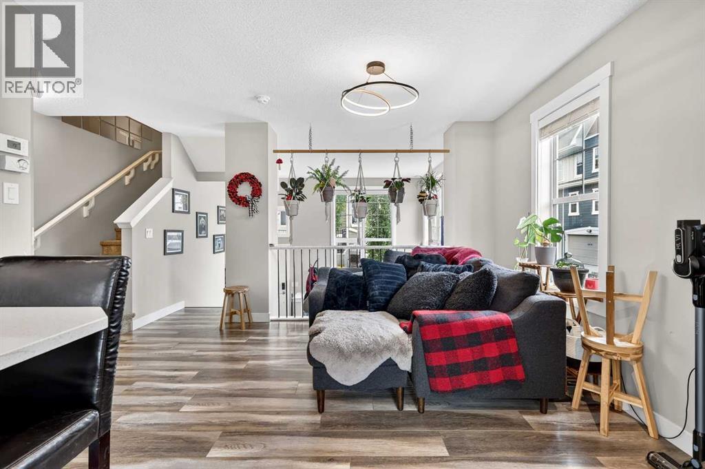 903 Cranbrook Walk Se, Calgary, Alberta  T3M 2V5 - Photo 10 - A2318095