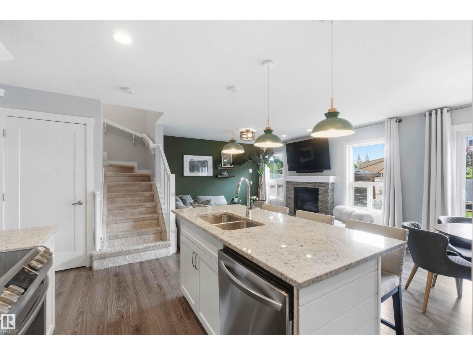 125 Summerstone Ln, Sherwood Park, Alberta  T8H 0Y4 - Photo 5 - E4493310