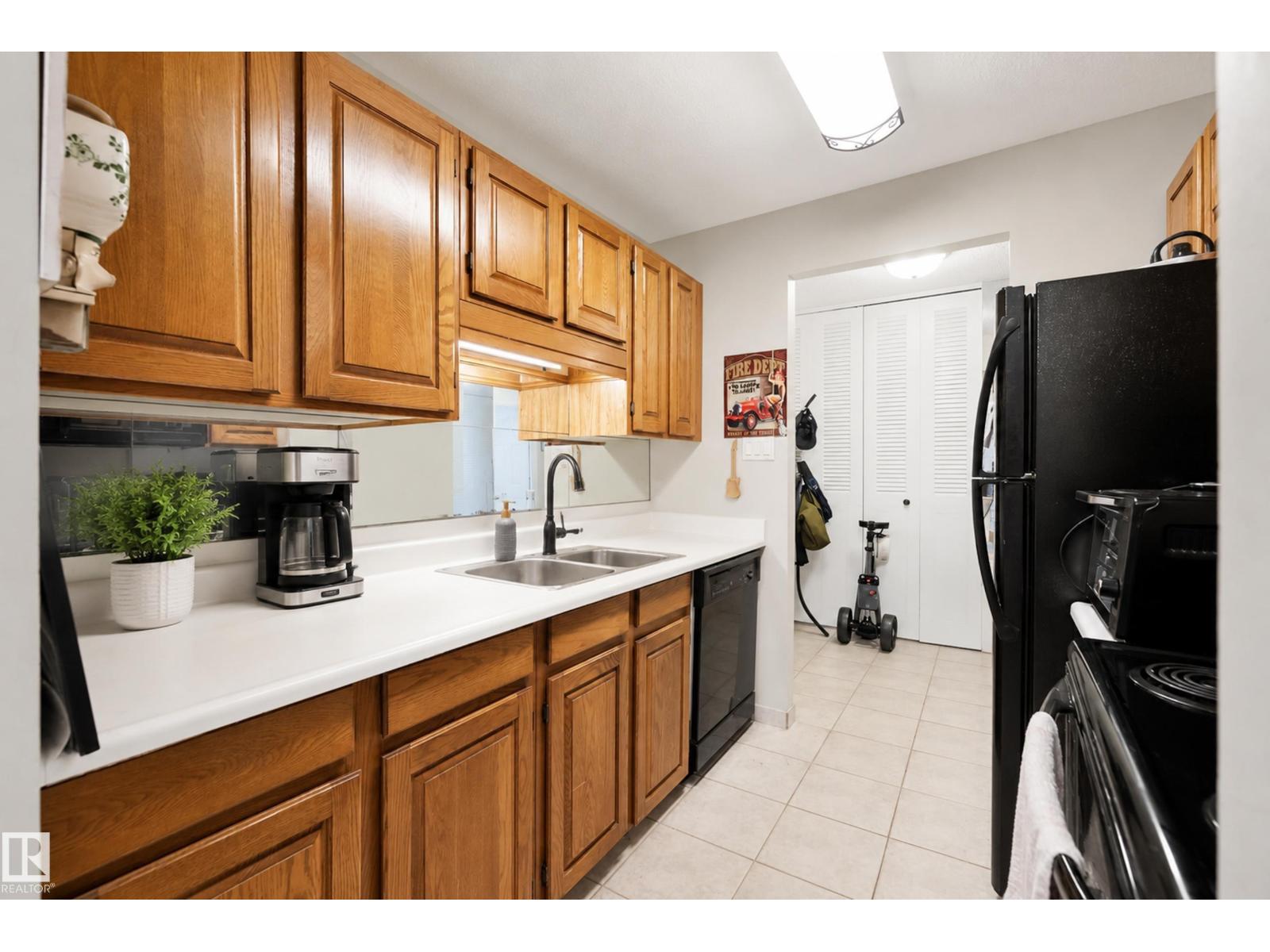 #906 12141 Jasper Av NW, Edmonton, Alberta  T5N 3X8 - Photo 8 - E4493652