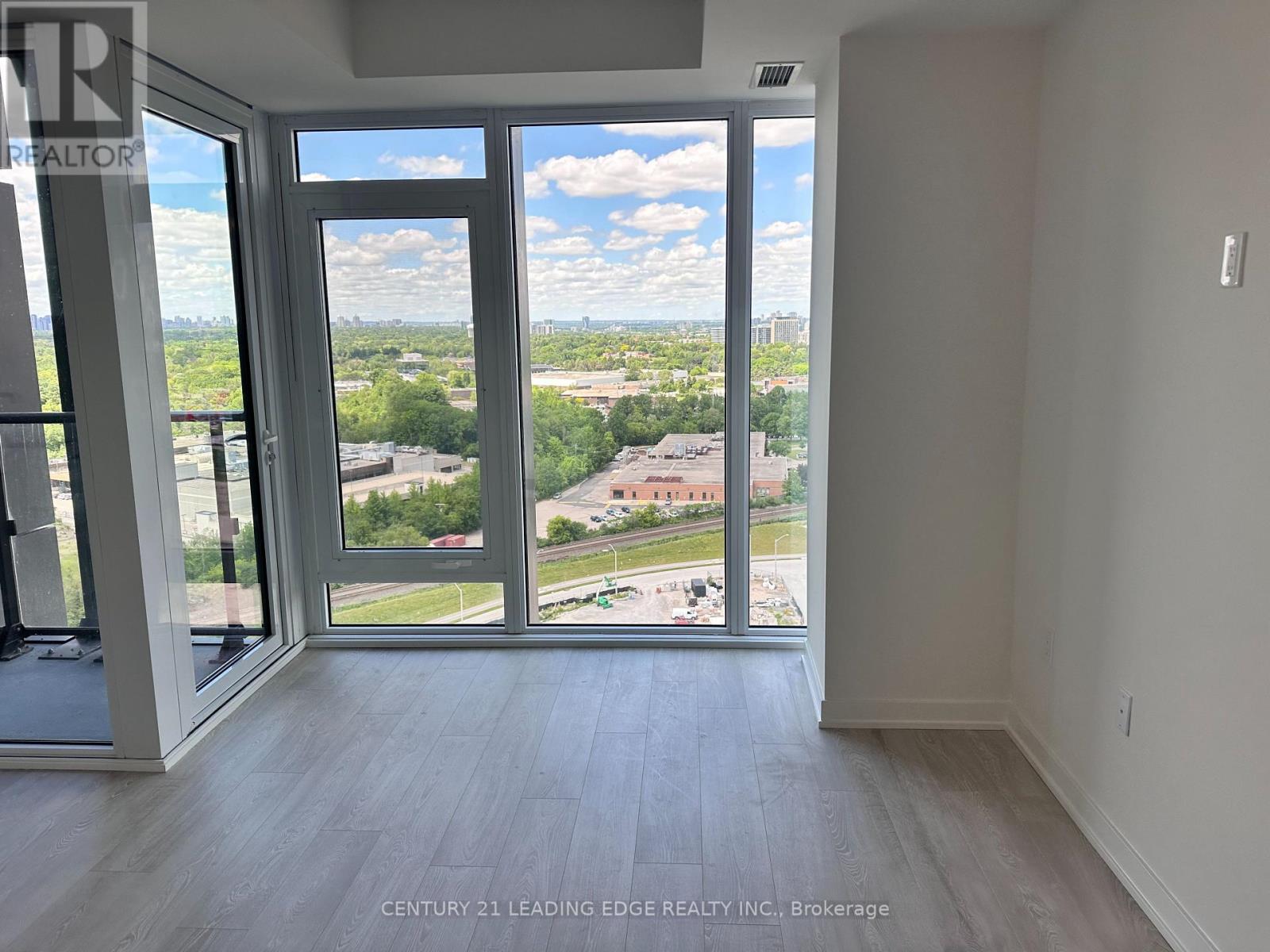 2204 - 5 Quarrington Lane, Toronto, Ontario  M3C 0S5 - Photo 19 - C13441950