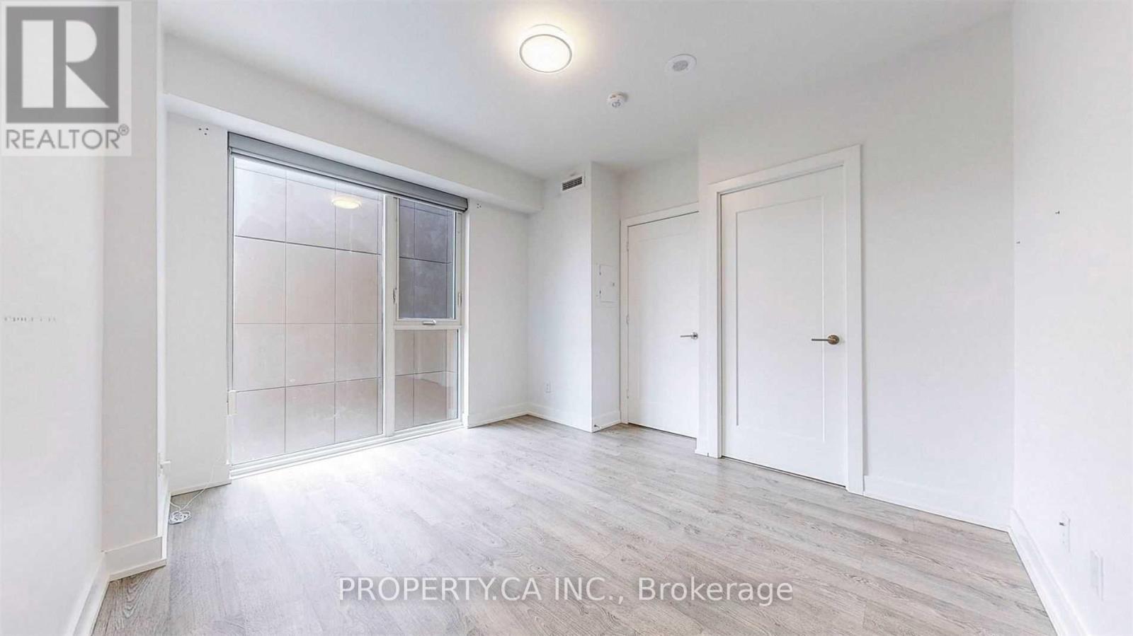 315 - 80 Vanauley Street, Toronto, Ontario  M5T 2H9 - Photo 11 - C13441962