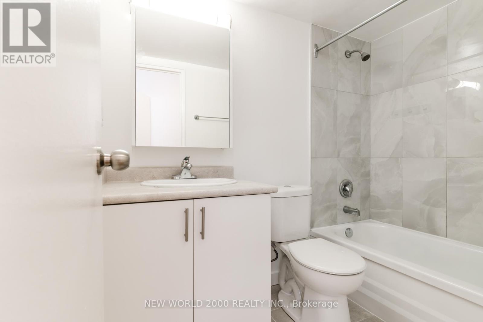 608 - 485 Eglinton Avenue E, Toronto, Ontario  M4P 1N2 - Photo 8 - C13442006