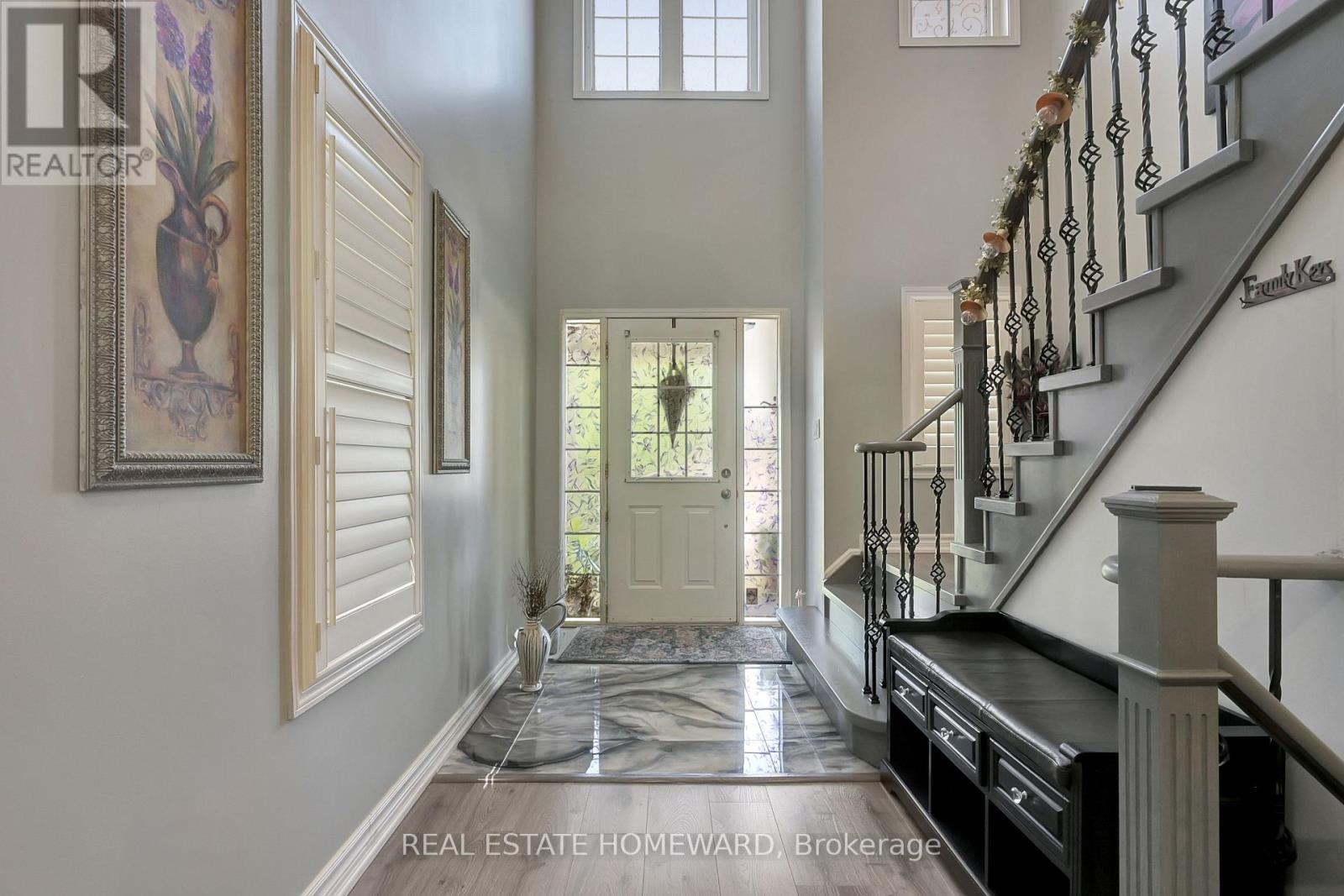 166 Hutton Place, Clarington, Ontario  L1C 5K2 - Photo 4 - E13441956