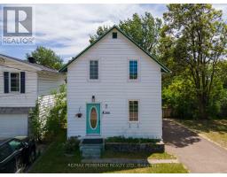 566 PERTH STREET, Pembroke, Ontario