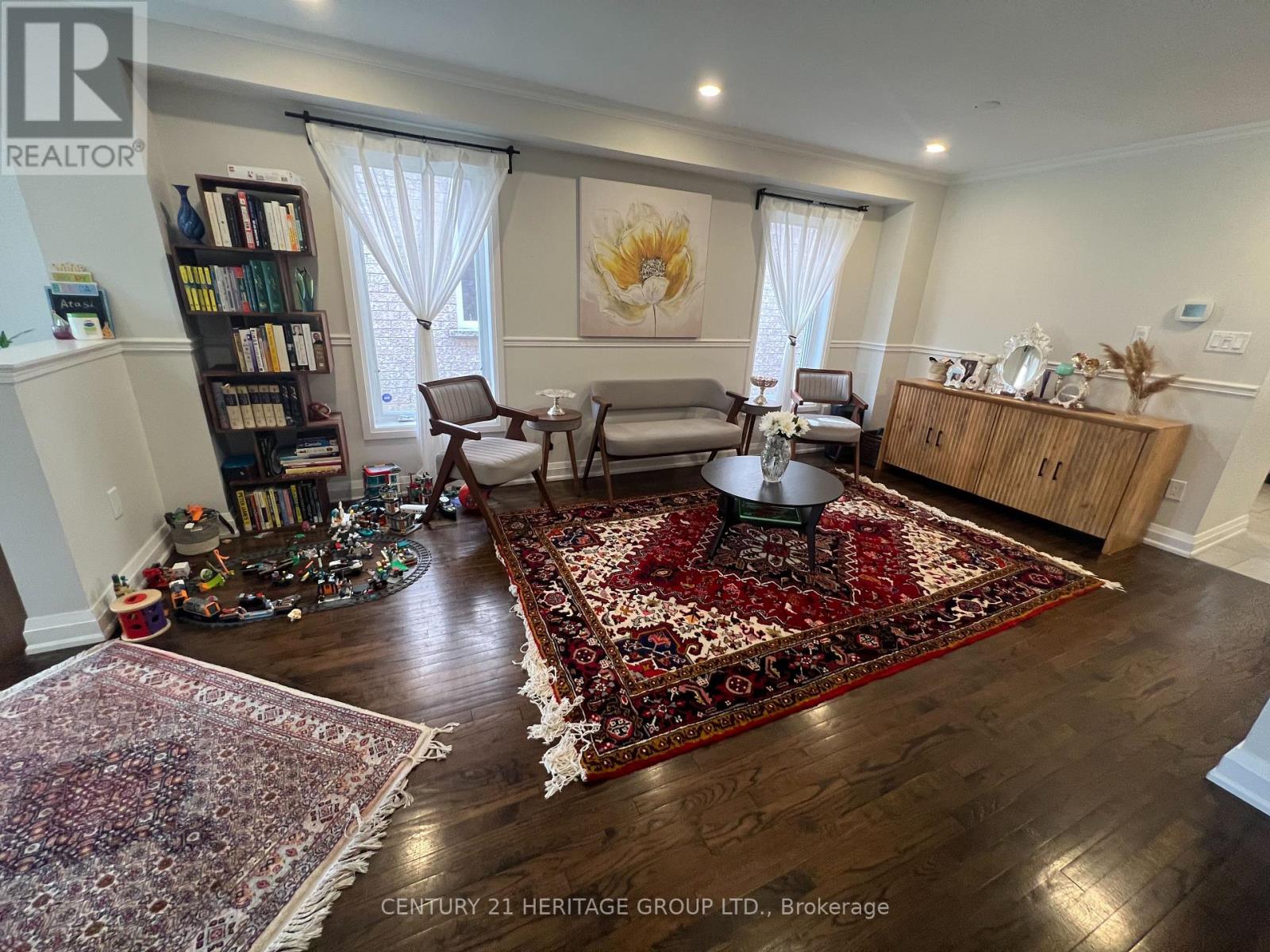35 Brightsview Drive, Richmond Hill, Ontario  L4E 3Z1 - Photo 8 - N13441938