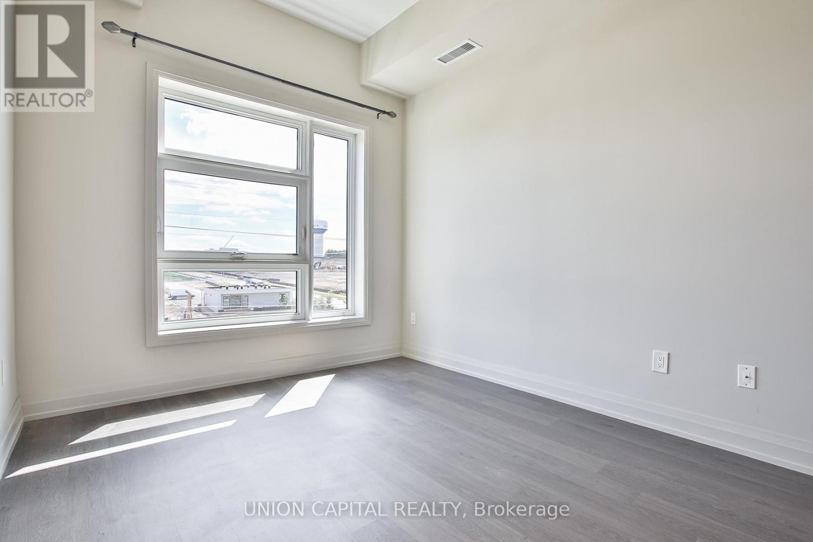 437 - 555 William Graham Drive, Aurora, Ontario  L4G 7C4 - Photo 18 - N13442022