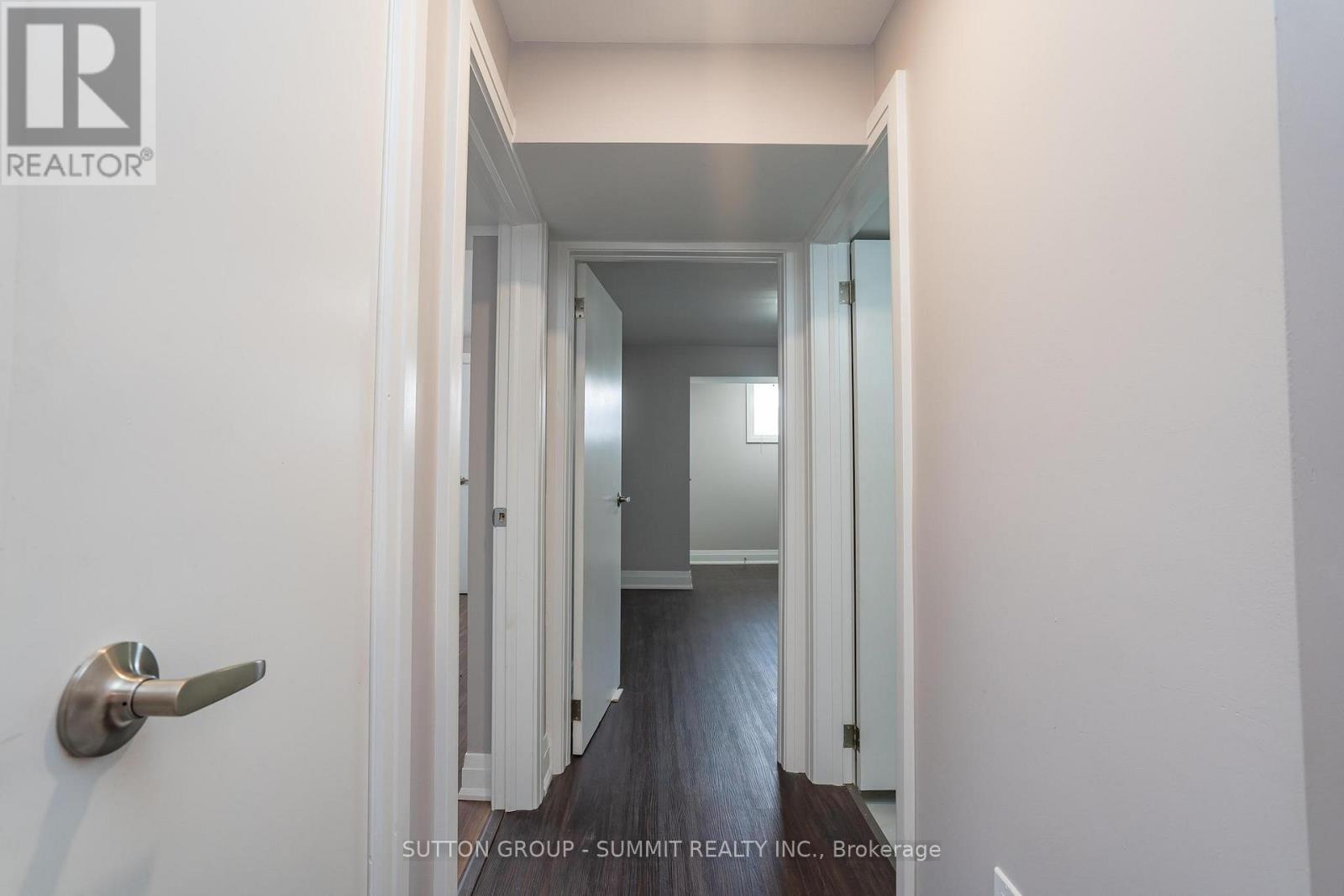 Lower - 208 Giltspur Drive, Toronto, Ontario  M3L 1N5 - Photo 13 - W13441990