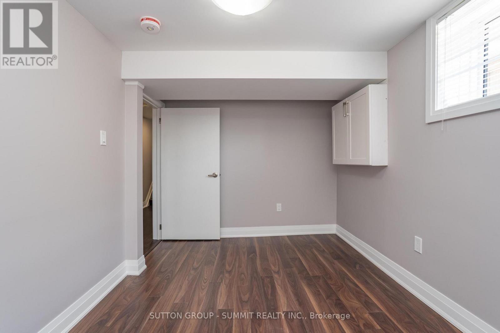 Lower - 208 Giltspur Drive, Toronto, Ontario  M3L 1N5 - Photo 16 - W13441990