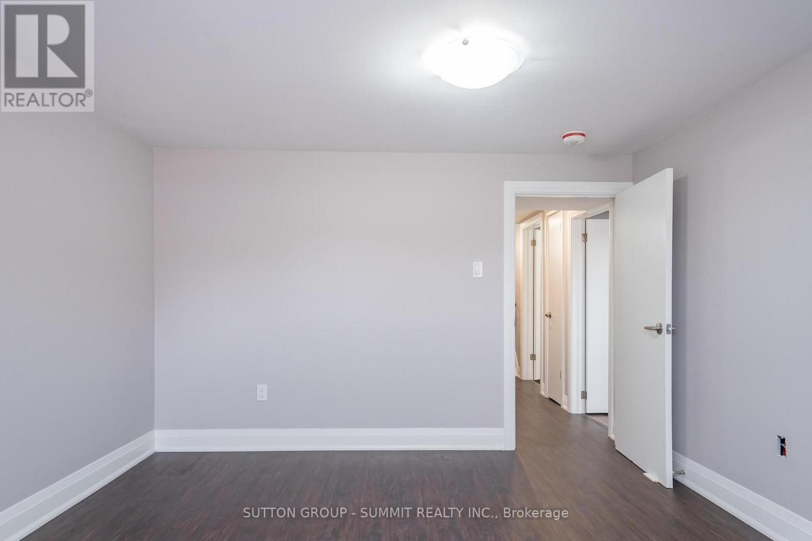 Lower - 208 Giltspur Drive, Toronto, Ontario  M3L 1N5 - Photo 20 - W13441990