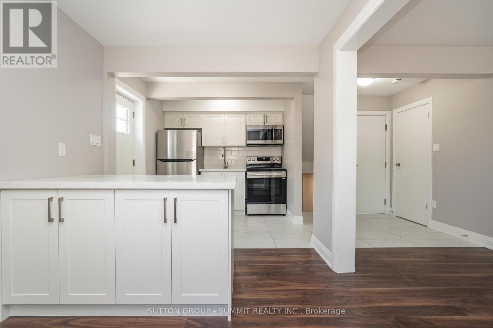Lower - 208 Giltspur Drive, Toronto, Ontario  M3L 1N5 - Photo 6 - W13441990