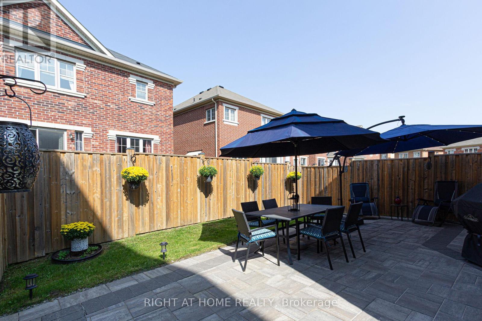 557 Settlers Road W, Oakville, Ontario  L6M 1N7 - Photo 29 - W13442020