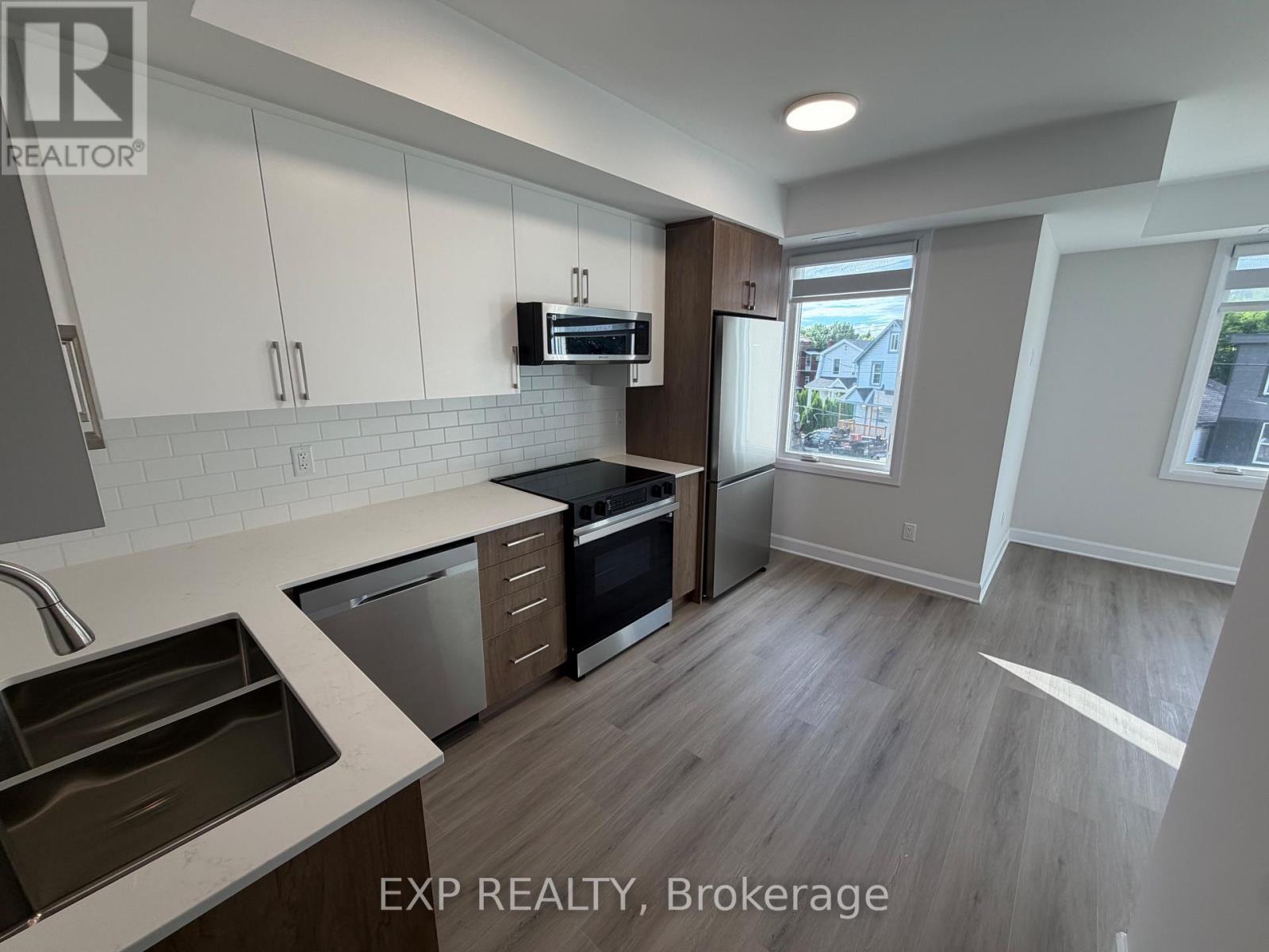 . - 258 Montfort Street, Ottawa, Ontario K1L 5P2 - Photo 3 - X13442028