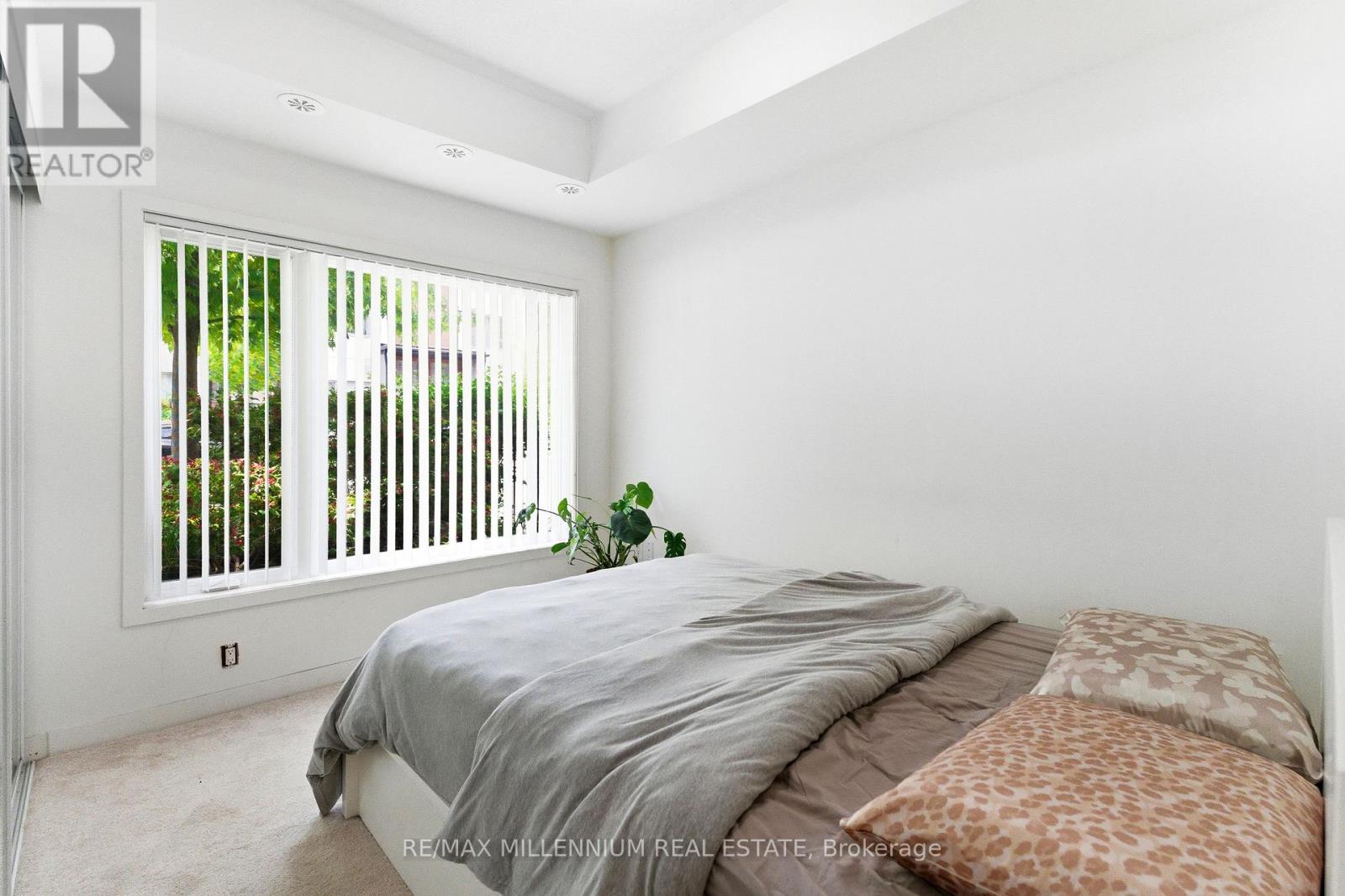 1 - 60 Orchid Place Drive, Toronto, Ontario M1B 0C4 - Photo 5 - E13441980