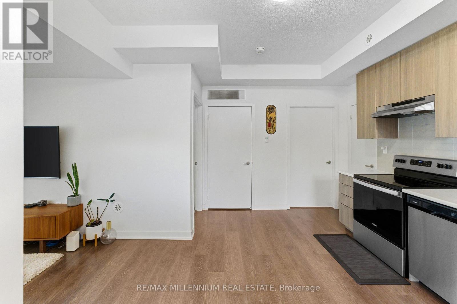 1 - 60 Orchid Place Drive, Toronto, Ontario M1B 0C4 - Photo 3 - E13441980