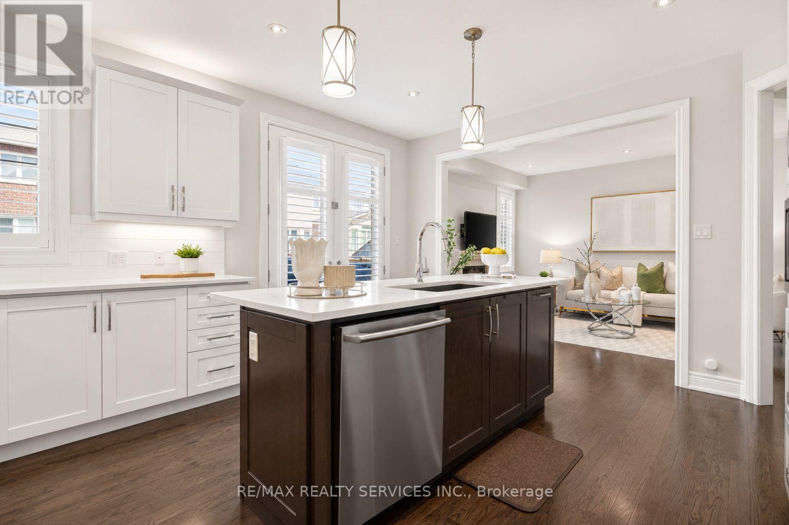 36 Attraction Drive, Brampton, Ontario  L6Y 2Z8 - Photo 16 - W13438426