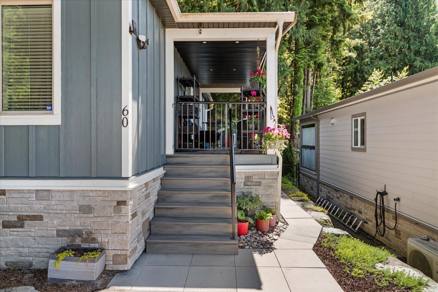 60 53480 Bridal Falls Road, Bridal Falls, Rosedale, British Columbia V0X 1X1 - Photo 2 - R3070118