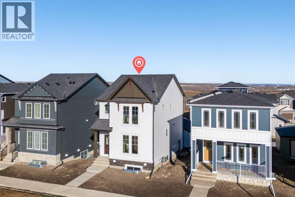 14 Versant Path SW, Calgary, Alberta