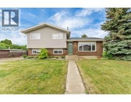 123 Rossland Road SE, Medicine Hat, Alberta