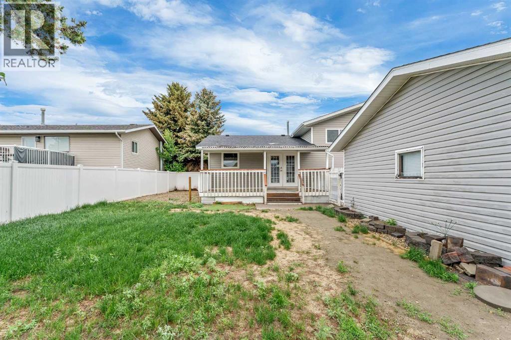 123 Rossland Road SE, Medicine Hat, Alberta  T1B 2N2 - Photo 43 - A2317687