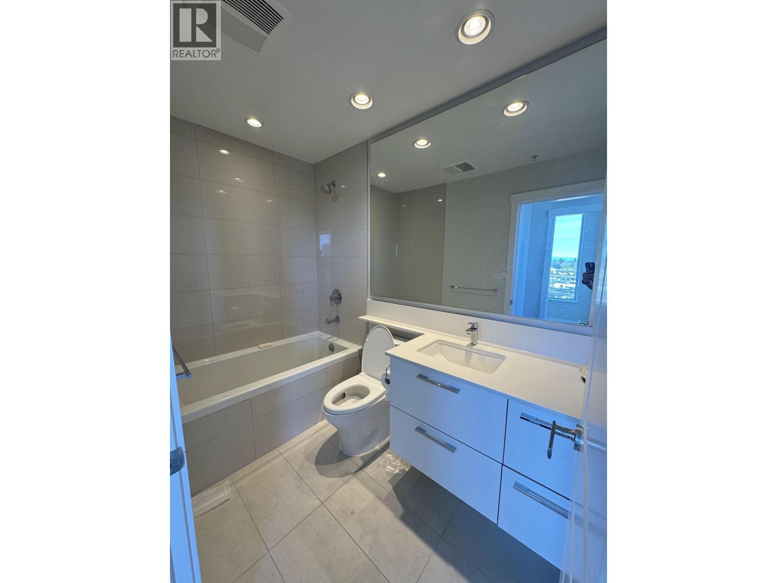 1302 3533 Ross Drive, Vancouver, British Columbia  V6S 0L3 - Photo 17 - R3135665
