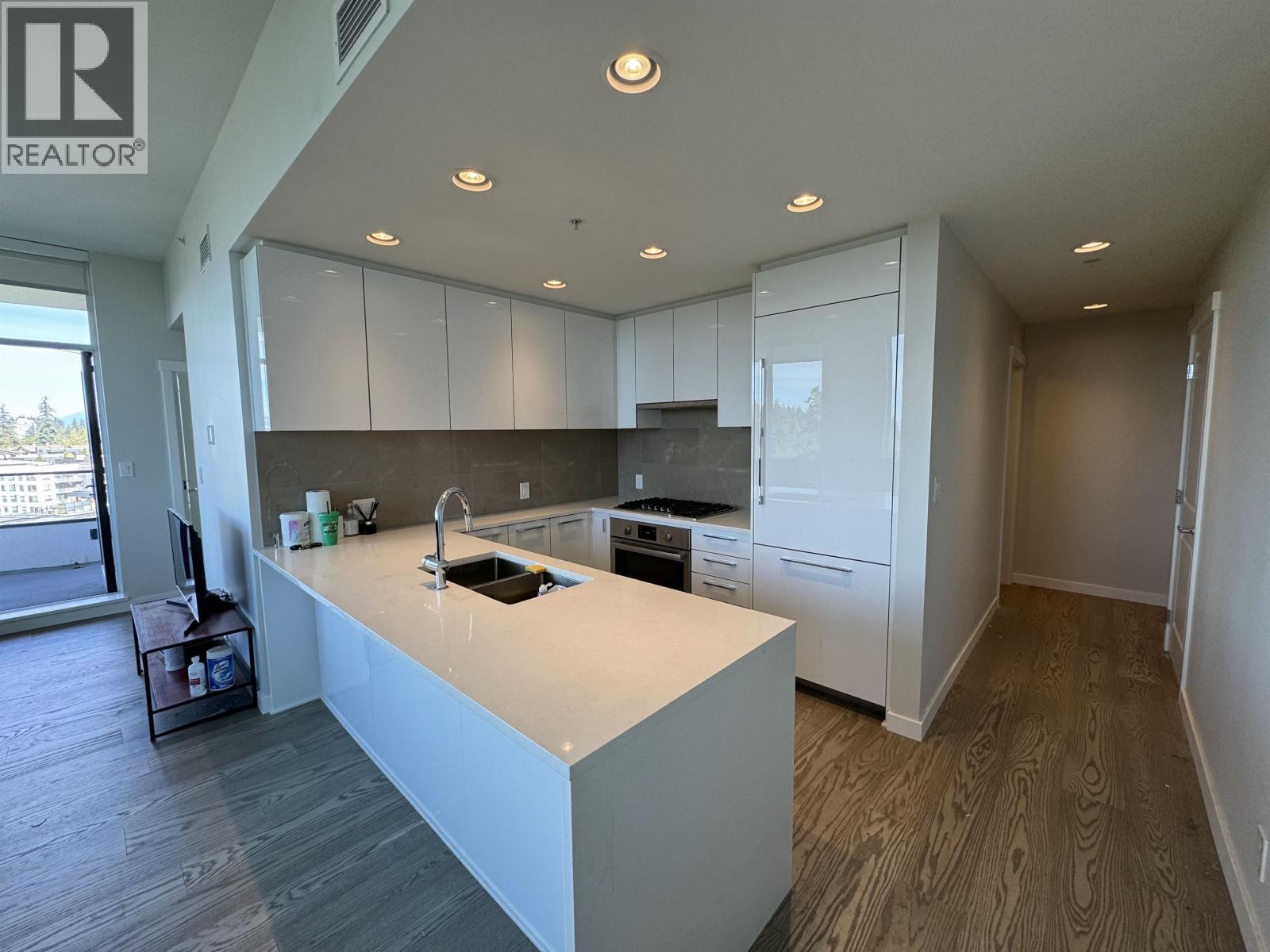 1302 3533 Ross Drive, Vancouver, British Columbia  V6S 0L3 - Photo 3 - R3135665