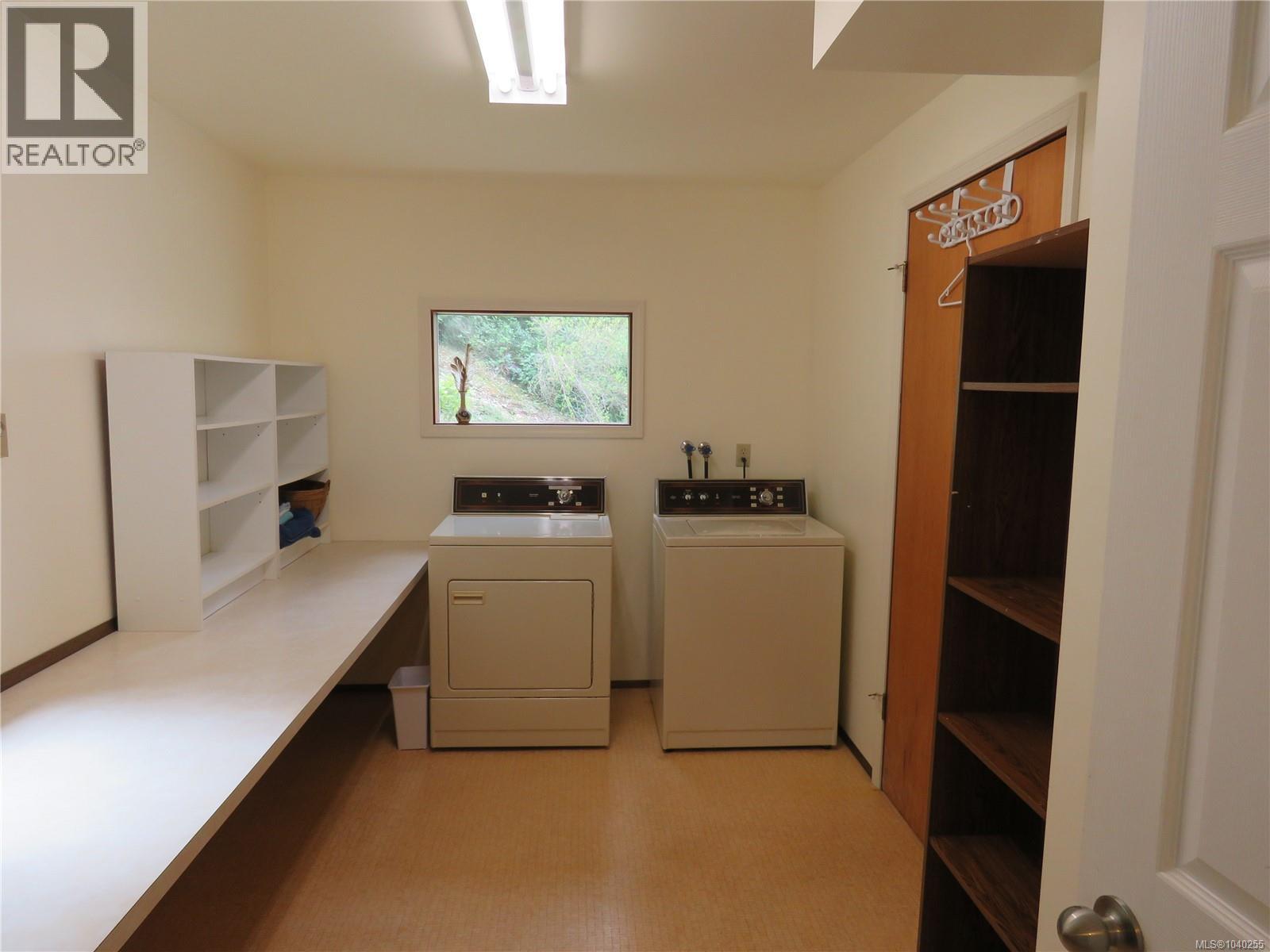 522 Burlo Island, Bamfield, British Columbia  V0R 1B0 - Photo 46 - 1040255