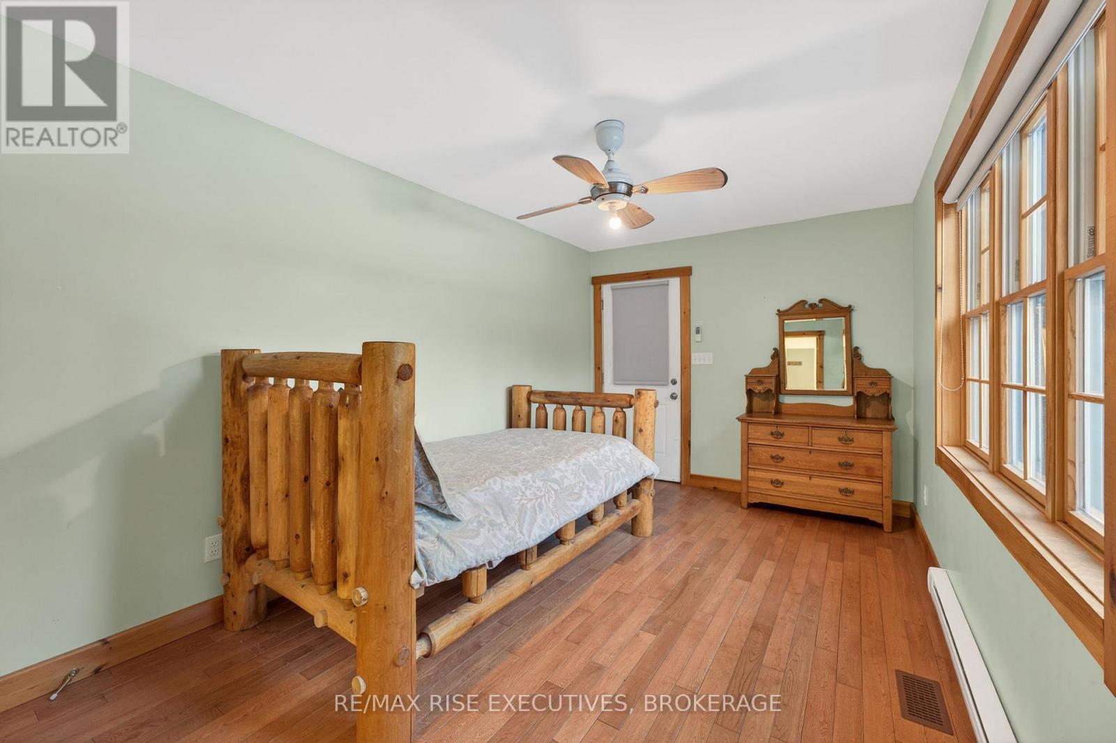 1093b Two Loon Lane, Frontenac, Ontario  K0H 2P0 - Photo 28 - X12964984