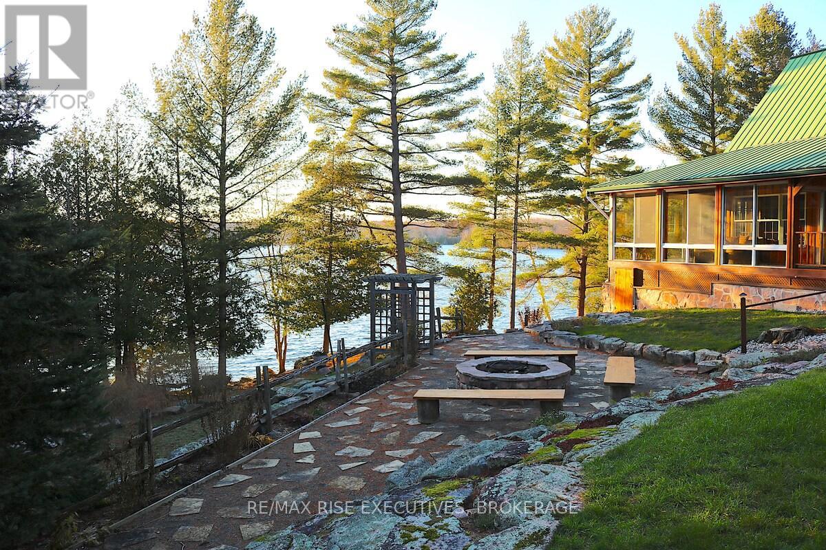 1093b Two Loon Lane, Frontenac, Ontario  K0H 2P0 - Photo 4 - X12964984