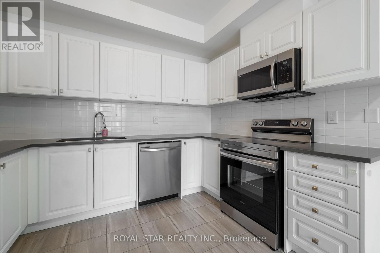 13 Red Maple Lane, Barrie (Innis-Shore), Ontario L9J 0N4 - Photo 14 - S13442068