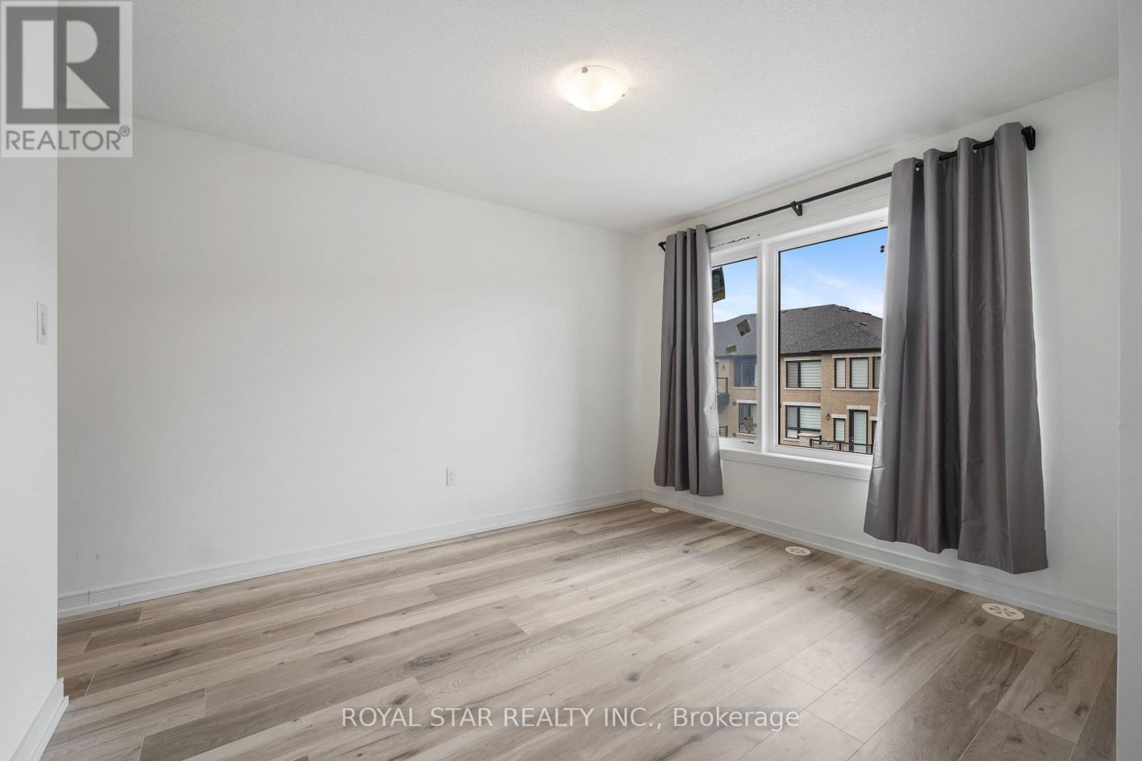 13 Red Maple Lane, Barrie (Innis-Shore), Ontario L9J 0N4 - Photo 18 - S13442068