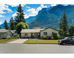574 PARK STREET|Hope, Hope, British Columbia