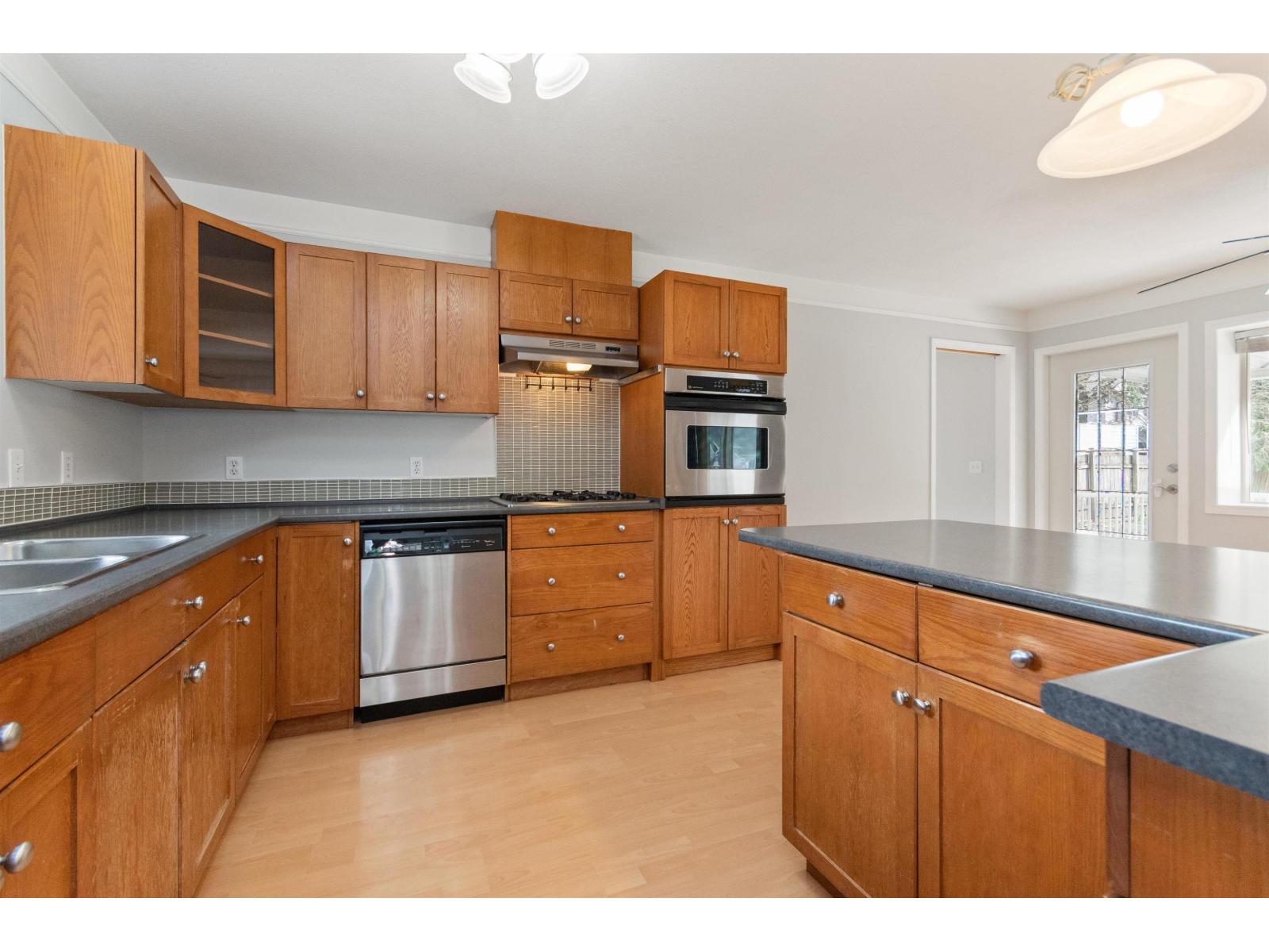 574 Park Street, Hope, Hope, British Columbia V0X 1L0 - Photo 13 - R3104152