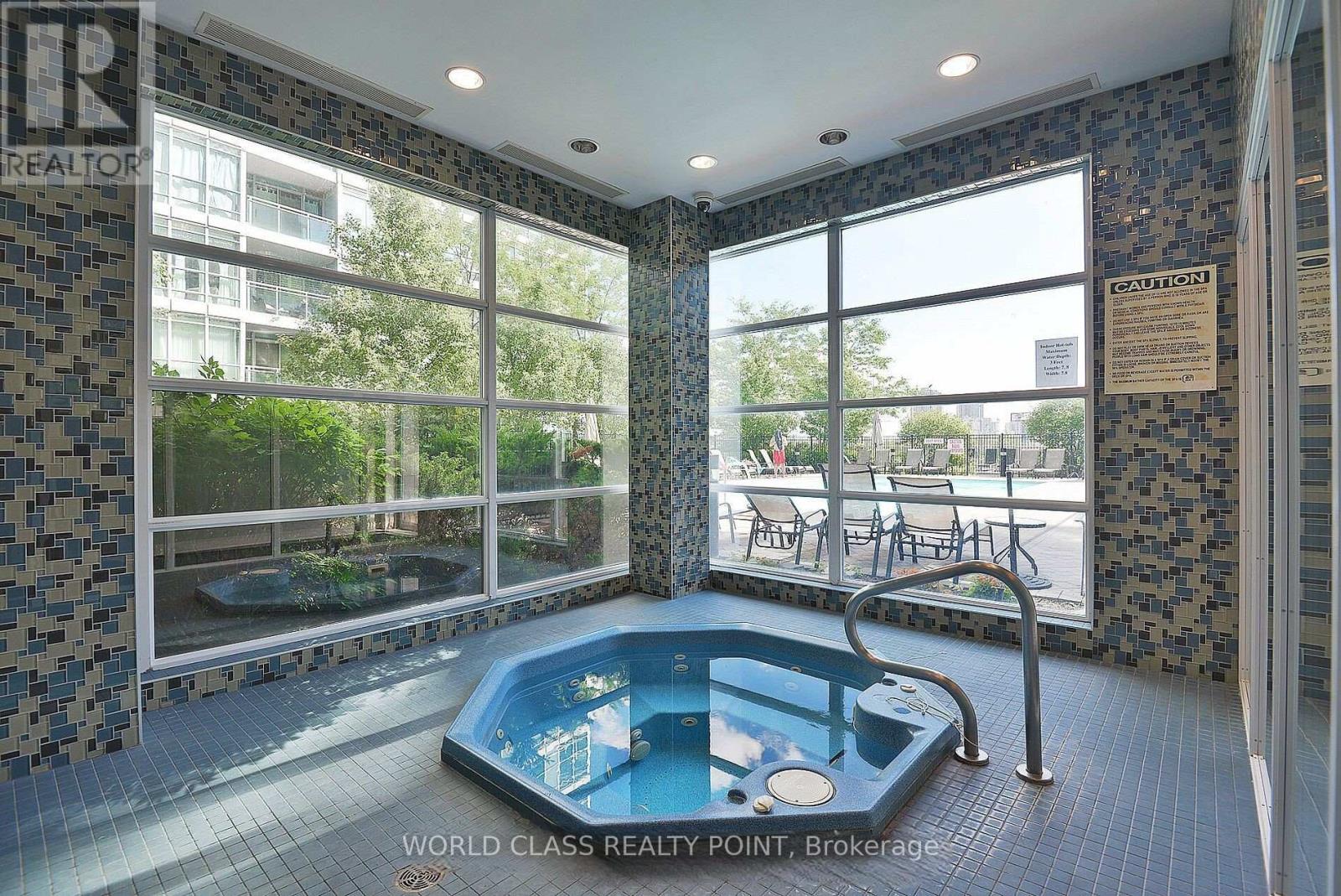 Ph 2907 - 155 Legion Road N, Toronto, Ontario  M8Y 0A7 - Photo 33 - W13442056