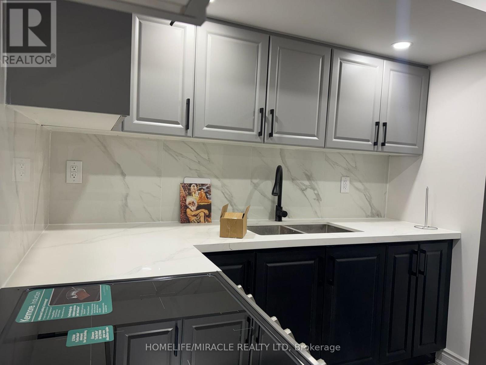 185 Featherstone Road, Milton, Ontario  L9T 6B8 - Photo 14 - W13442064
